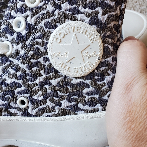 Converse All Star CTAS Lugged 2.0 Sand Dune womens size 5.5 - Picture 7 of 8